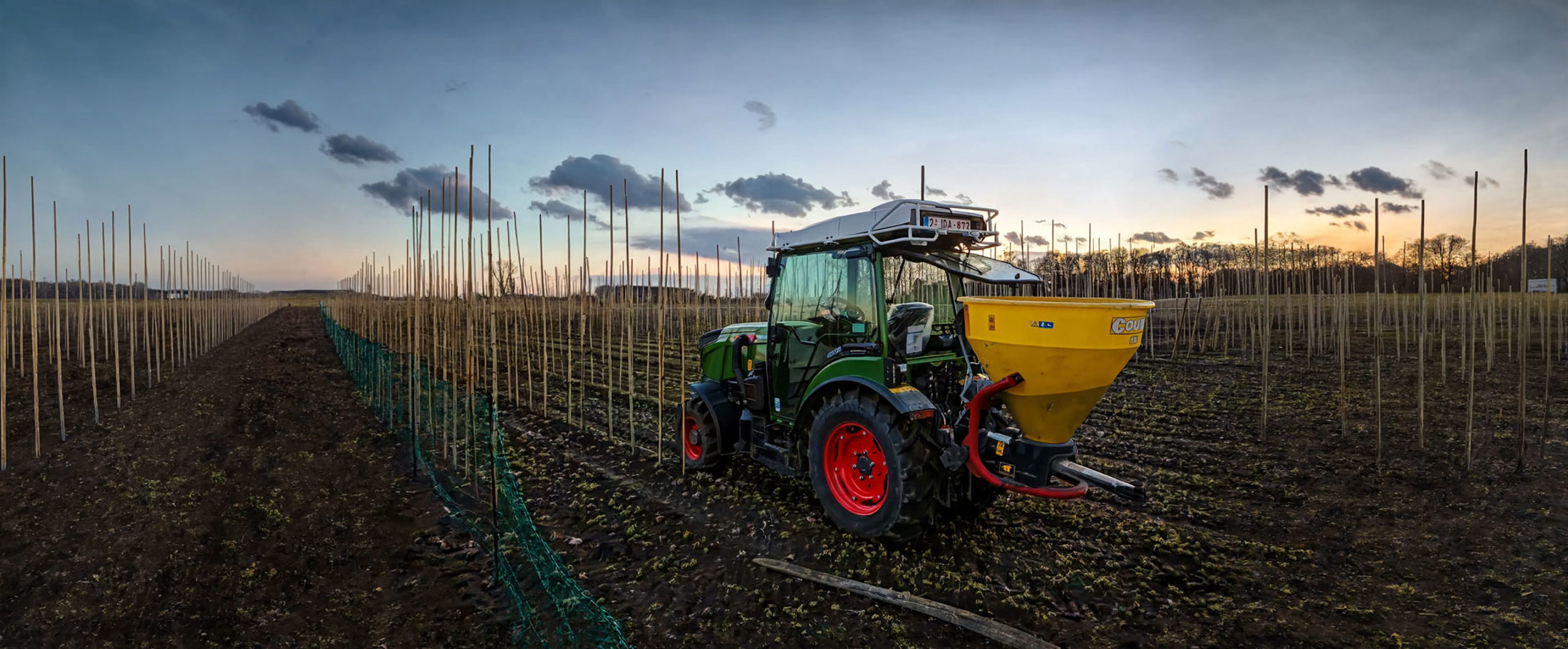 Banner Over Ons Traktor Zon